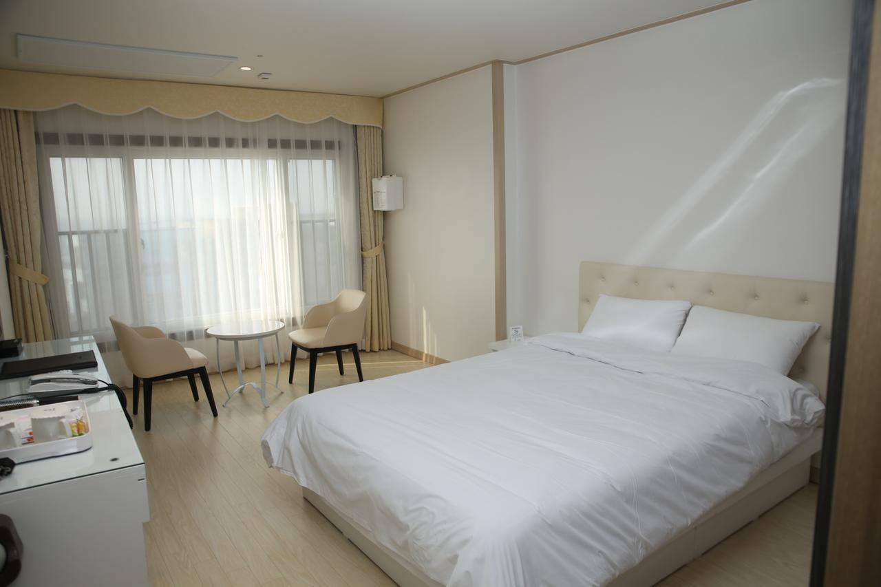 Daebudo Tourist Hotel Ansan Exterior foto